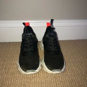 Steve Madden Lifestyle sneaker